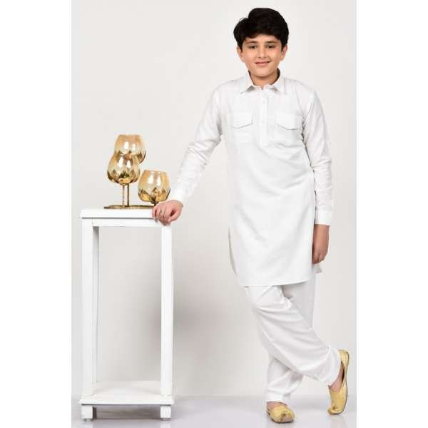 White Boys Wear Casual Shalwar Kameez