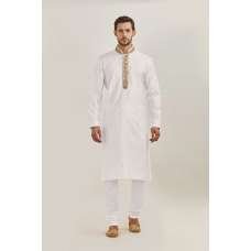 WHITE PRINTED PAKISTANI VINTAGE STYLE KURTA PYJAMA WHITE PRINTED PAKISTANI VINTAGE STYLE KURTA PYJAMA